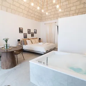 Couette-café Vicoloterzo, Bari